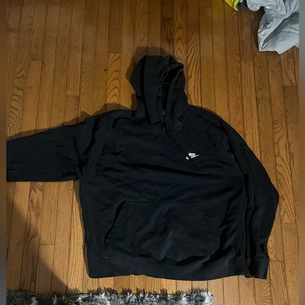 black nike hoodie, oversized